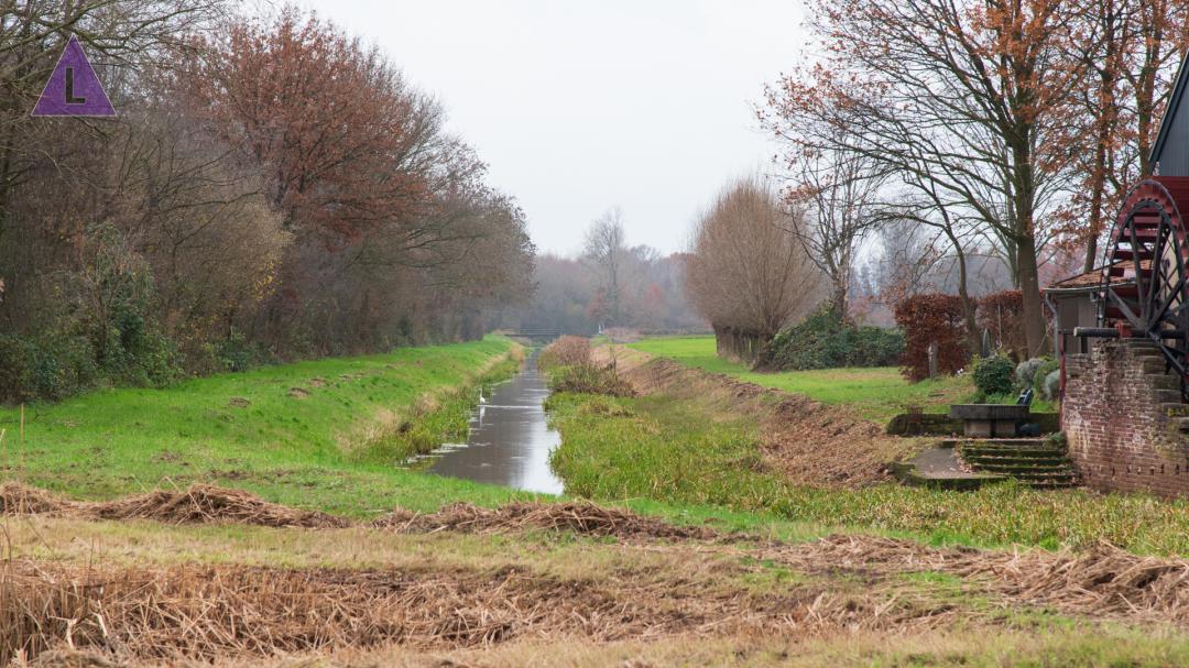 Uffelsebeek ter hoogte van Uffelse Molen in Haler