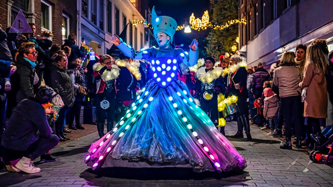 Lichtparade Roermond is startsein winterseizoen in binnenstad Roermond 